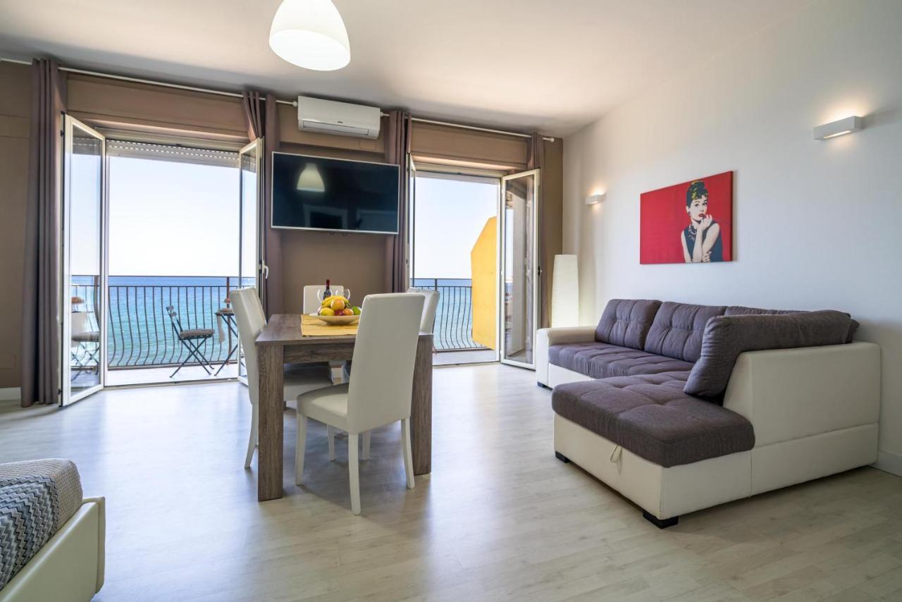 Loft Panorama Di Naxos Apartment จีอาร์ดีนี นักซอส ภายนอก รูปภาพ