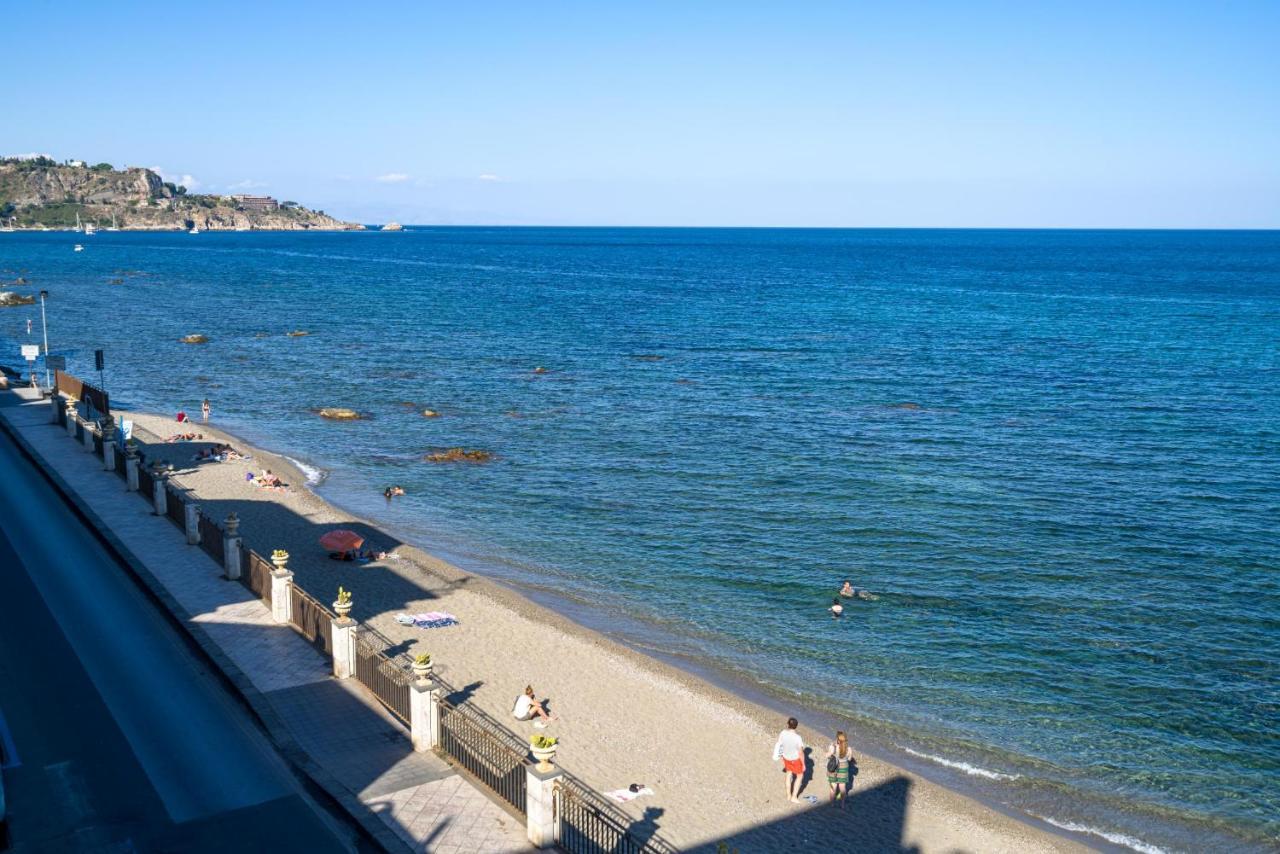 Loft Panorama Di Naxos Apartment จีอาร์ดีนี นักซอส ภายนอก รูปภาพ